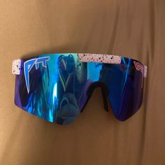 Pit Viper Originals Sunglasses Brand New Put Vipers, Vipers Sunglasses, Viper Sunglasses, Football Flag, Country Clothes