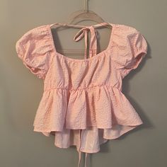 Size Small Shein Never Worn Cute Puff Sleeve Top, Pink Babydoll Top, Preppy Chic Outfits, Cool Looks, Bow Tie Top, Summer Outfits For Women, Fashion Top Outfits, Fashion Sewing Tutorials, Bow Top