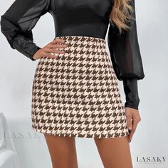 Lasaky - High-Waisted A-Line Checkered Skirt with a Sexy and Fashionable Design Checkered Skirt, Half Shirts, Tweed Mini Skirt, A Line Mini Skirt, Khaki Dress, Body Dress, Houndstooth Pattern, Women's Skirts, Summer Skirts