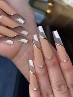 Beige Nails, Nails Design With Rhinestones, Long Acrylic Nails Coffin, Acrylic Nails Coffin Pink, Long Square Acrylic Nails, Bling Acrylic Nails, Acrylic Nails Coffin Short, Square Acrylic Nails