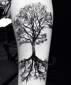 Tree Sleeve Tattoo, Tree Tattoo Forearm, Pagan Tattoo, Forest Tattoos, Geniale Tattoos, Band Tattoo, Time Tattoos