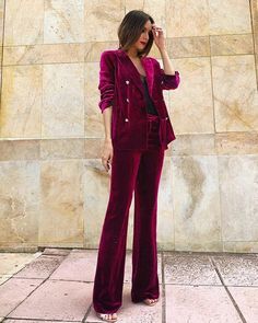 Velvet Pants Outfit, Velvet Blazer Outfit, Cut Blazer, Maxi Pants, Oufits Casual, Velvet Suit, Velvet Trousers, Velvet Coat, Velvet Pants