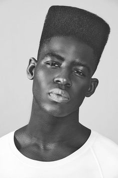 Black Haircut Styles, Flat Top Haircut, Afro Men, Latest Haircuts, Black Men Haircuts, 얼굴 그리기, Mens Fade, Black Men Hairstyles, Corte De Cabelo Masculino