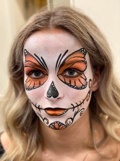 Butterfly Catrina Makeup, Butterfly Skeleton Makeup, Veterans Day Face Paint, Dia De Los Muertos Face Paint Ideas Easy, Dia De Los Muertos Face Paint Ideas, Sugar Skull Face Paint Easy, Day Of The Dead Face Paint, Catarina Makeup