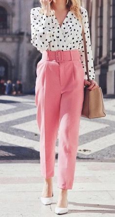 Outfit Rosa, Teen Fashion Trends, Fall Outfits For Teen Girls, Teen Style, Spring Work Outfits, Transition Outfits, Summer Work Outfits, Elegante Casual, Fall Outfits For Work