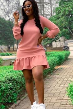 Short Gowns Classy, Short Gown Styles For Material, Materials Gown Style, Casual Gowns, Ankara Short Gown Styles, Chic Dress Classy, Corporate Dress, Simple Gowns