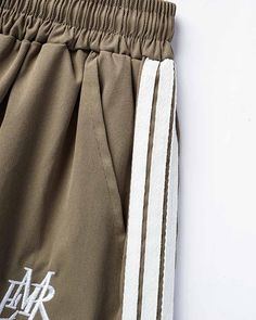 Details: Long cargo pants with pockets and letter embroidery designBottom Length: LongMaterials:95% Polyester + 5% Spandex Oversized Track Pants, Long Cargo Pants, Cargo Pants With Pockets, Skirt Heels, Letter Embroidery, Pants With Pockets, Knit Midi, Knit Midi Dress, Trending Now