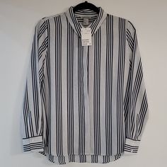 Nwt. This Top Is In Excellent Condition. See Pics For Details. Length 25" H&m Summer Office Tops, Classic H&m Spring Blouse, Classic H&m Blouse For Spring, H&m Spring Office Tops, Classic Spring Blouse By H&m, H&m Office Tops For Spring, H&m Spring Workwear Shirt, Classic H&m Blouse For Workwear, Spring Workwear Shirt From H&m