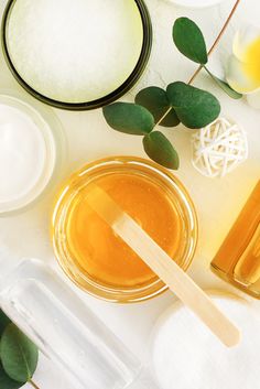 Making Cosmetics, Cosmetic Ingredients, Summer Skincare Routine, Skin Care Business, Cosmetics Ingredients, Skin Care Spa, Healthy Shopping, Natural Sunscreen