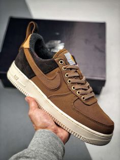 Air Force One Shoes, Steve Madden Shoes Sneakers, Nike Shoes Girls, Brown Ale, Kicks Shoes, All Nike Shoes, Nike Shoes Jordans, Outfits Hombre, Shoe Gallery