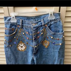 One And Only Jeans, Perfect Fit! Leslie Was An La Fashion Icon Known For Her Hand Painted Jeans! Jeans Thrift Flip, Hand Painted Jeans, Size 6 Jeans, Only Jeans, Painted Jeans, La Fashion, Fashion Icon, Jeans Color, One And Only