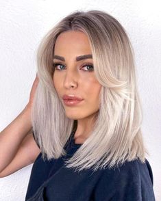 Shoulder-Length Blunt Bob with Curtain Bangs Thick Bob Haircut, Angled Hair, Roots Blonde Hair, Shoulder Length Blonde, Dark Roots Blonde, Womens Haircuts Medium, Ash Blonde Balayage, Dark Roots Blonde Hair, Blonde Haircuts