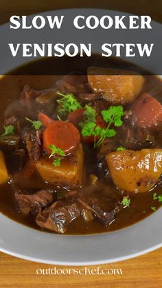 easy venison stew in slow cooker Venison Stew Slow Cooker, Winter Stews, Stew Chicken Recipe, Ham And Beans