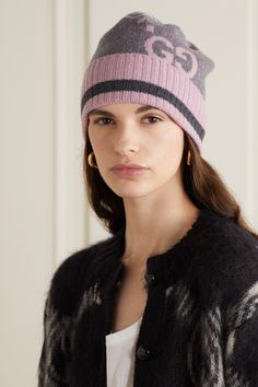 Gucci's beanie is such a chic option for cold winter months, especially when you wear it with the matching scarf. It's been made in Italy from luxuriously soft cashmere that's jacquard-knitted with the house's 'GG' motif and has a ribbed cuff for a snug fit. Designer Beanie For Winter, Gucci Beanie, Designer Scarf, Gucci Hat, Striped Beanies, Cashmere Beanie, Fashion Mood Board, Designer Scarves, Jacquard Knit