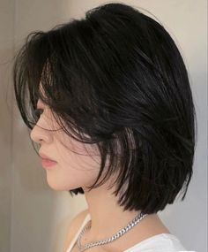 Short Hair With Alot Layers, Korean Hair Styles For Short Hair, Korean Short Hairstyle Tomboy, Layered Neck Length Haircut, Korean Short Hairstyle Aesthetic, Korean Wolfcut Short, Short Bob Asian Hair, Short Hair Styles Tomboy, Haircut Short Hair Korean