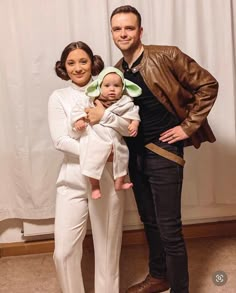 Clever Halloween Costumes For Family Of 3, Et Family Halloween Costumes, Three People Family Halloween Costumes, Family 3 Costumes, Family Of 3 Star Wars Costume, Baby Halloween Costumes For Boys Family, Halloween Ideas Family Of 3, Halloween Ideas For Family Of 3