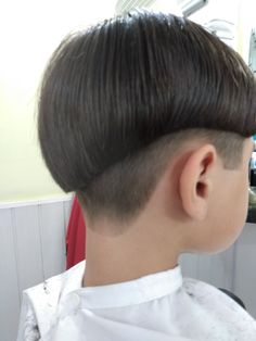 Boys Long Hairstyles Kids, Middle Part Haircut, Mushroom Haircut, Boys Haircut Styles, Bridal Makeup Images, Kids Cuts, Kids Hair Cuts