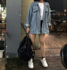 Lấy =Follow #Ẩn Large Denim Jacket Outfit, Diy Vetement, Korean Casual Outfits, Aesthetic Outfit Ideas, Korean Girl Fashion, Swag Outfits, Korean Outfits, Teen Fashion Outfits, Elegant Outfit