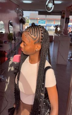 Lemonade fulani twist Fulani Twist, Latest Hair Braids, Lemonade Braids Hairstyles, Short Box Braids Hairstyles, Braided Hairstyles For Black Women Cornrows, Feed In Braids Hairstyles, Goddess Braids Hairstyles, Quick Natural Hair Styles, Faux Locs Hairstyles