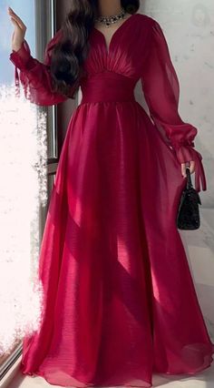 Hot Prom Dress, Modest Dresses Fashion, Simple Gowns, Soiree Dress, Women Dresses Classy, Fancy Dresses Long, Modest Dresses Casual, Elegant Dresses Classy, Long Prom Dresses