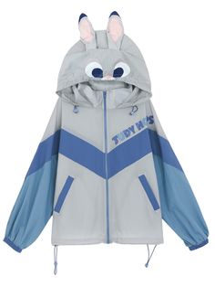 Get ready to channel your inner Judy with this exclusive Zootopia x Judy collaboration! Stay stylish and protected from the sun with this blue hooded jacket featuring a unique colorblock design. The zip closure adds a touch of convenience.  Please note that this product includes only one top.  Garment Size   	 		 			Size 			S 			M 			L 			XL 			2XL 		 		 			Full Length 			58.5 			64.5 			70 			74 			78 		 		 			Bust 			126 			134 			142 			148 			154 		 		 			Sleeve Length 			69.5 			72.4 			75.4 			78 			80.6 		 		 			Hem Circumference 			125 			133 			141 			147 			153 		 		 			Cuff 			21 			22 			23 			24 			25 Trendy Hooded Hoodie With Contrast Color, Trendy Hoodie With Contrast Color, Trendy Contrast Color Hoodie, Hooded Outerwear With Contrast Color For Spring, Blue Hoodie With Contrast Color For Streetwear, Winter Blue Windbreaker With Zipper Closure, Blue Outdoor Outerwear With Contrast Color, Blue Hooded Hoodie With Contrast Color, Trendy Hooded Patchwork Windbreaker