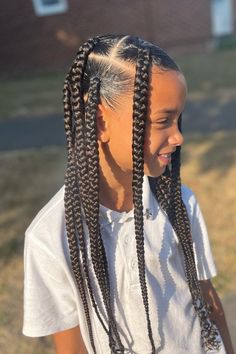 Jumbo knotless box braids with curls for kids- These kids box braids styles are time-saving, if your little one hates getting their hair done, what do we think? Done by the talented @leeshbraider  crochet box braids with curly ends kids, jumbo box braids for kids black, jumbo box braids for kids children , children box braids for kids jumbo braids for kids   #knotlessbraidsforschool  #knotlessbraidsforkidswithcurls Kids Hairstyles For Christmas, Knotless Braids Little Kids, Little Black Girls Box Braids Hairstyle, Girls Knotless Box Braids Kids, Jumbo Braids For Kids, Kids Jumbo Knotless Braids, Box Braids For Kids Black, Black Jumbo Box Braids, Jumbo Box Braids Kids