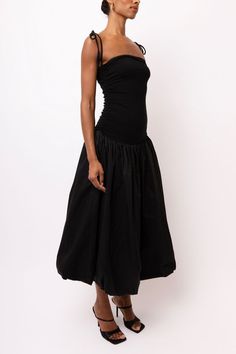 Amy Lynn Puffball Midi Dress