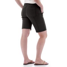 The Delmar Short offers the best combination of comfort, coverage, and style for your warm-weather days. Crafted from 98% organic cotton and 2% spandex, these shorts have the optimal balance of breathability, stretch, fit, and comfort, all wrapped in a peached weave that provides a softness that rivals ripe summer peaches. With its 10 inseam, this sustainable short is sure to keep you covered while modern, decorative stitching on the front pockets and vertical stitching in the front and back leg 90s Baggy, Weather Day, Decorative Stitching, Tailored Shorts, High Rise Denim, Bottom Clothes, Casual Fits, Peaches, Warm Weather