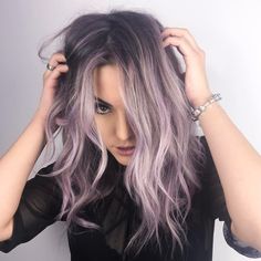 1,733 curtidas, 52 comentários - Bruno DViana (@brunodviana) no Instagram: “luscious lavander 💜 and Pretty in Pink 💗 Model: @amandamacari__ #hair #hairstyle #instahair…” Blonde To Purple Ombre, Grey And Pink Hair, Nails Grey And Pink, Trendy Nails Grey, Nails Grey, Lavender Hair Colors, Purple Ombre Hair, Ombre Blond, Brown Ombre Hair