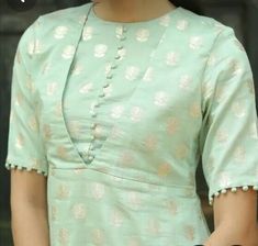 Close Neck Chudi Design, Closed Neck Designs For Kurtis, Latest Kurtis Design, Kurti Neck And Sleeve Designs, Closed Neck Kurti Designs, Salwar Sleeve Designs, Modern Churidar Designs, Salwar Neck Designs Cotton, Chudi Sleeves Design