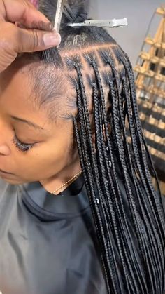 Braided Singles Hairstyles, 26 Inch Braids, Hairstyles Small Braids, Braid Layout, African Knotless Braids, Xs Knotless Braids, 100 Years Of Makeup, Back To School Braids, Braided Hairstyles Box Braids