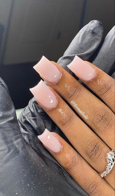 Nails On Light Skin, Natural Pink Acrylic Nails Square, Soft Pink Tip Nails, Shorties Nails Almond, Pink Short Square Nails, Nude Baddie Nails Short, Short Plain Nails, Medium Nails Acrylic, Short Tapered Square Nails