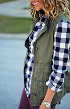 Military Vest Buffalo Check Wedding Outfit Jumpsuit, Military Vest, Looks Jeans, Wardrobe Designs, Winter Styles, Green Vest, Fashion Days, Gingham Shirt, Christmas Outfits