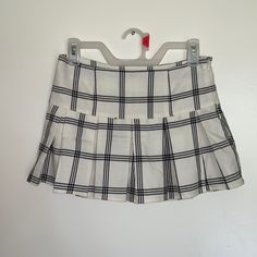 Super Cute Summer Black/White Plaid Skirt! Never Worn! There’s Shorts Underneath The Skirt~ White High Waist Y2k Mini Skirt, White High Waist Mini Skirt Y2k Style, White Pleated Trendy Bottoms, Y2k White Mini Skirt For Spring, Y2k Style White Mini Skirt For Spring, White Trendy Mini Tennis Skirt, Casual Mini Shorts For School, White Y2k Mini Skirt For Summer, Y2k Style White Bottoms Short Length