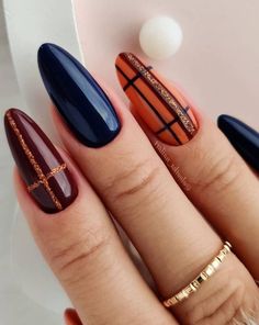 burnt orange plaid accnet Almond Nail Art Fall, Burnt Orange Nails Designs, Burnt Orange Nails, Sns Nails Designs, Orange Nail Designs, Nail Goals, Orange Nail Polish, Nails Arts, Latest Nail Trends