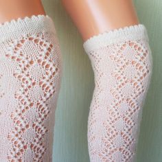 Fitted White Mid-calf Stockings, Fitted White Mid-calf Socks, Fitted White Socks With Lace Trim, Fitted Lace Trim Winter Socks, Fitted Lace Trim Socks For Winter, Soft White Knee-high Socks, White Stretch Hosiery With Lace Trim, White Stretch Lace Trim Hosiery, Stretch Lace Knee-high Stockings