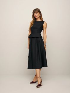 Moya Linen Two Piece - Sleeveless | Reformation Linen Two Piece Set, Denim Midi Dress, Corporate Outfits, Skirt Trends, Graduation Outfit, Girls Wardrobe, Skirt Outfits, The Professional