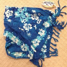 One Size But Would Best Fit Up To A Small As It Isn't That Long To Wrap Around. Super Cute And Beachy! Casual Blue Sarong For Vacation, Casual Blue Sarong, Blue Floral Print Summer Sarong, Blue Cotton Sarong For Vacation, Sarong, Wrap Around, Womens Swim, Cover Up, Color Blue