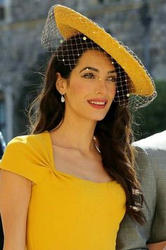 Amal Clooney Wedding, Sarah Rafferty, Amal Alamuddin, Wedding Guest Makeup, Carole Middleton, Stella Mccartney Dresses, Wedding Makeup Tips, Guest Hair, Amal Clooney