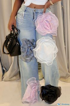 Jeans Painting, Rhinestone Denim, Denim Style Casual, Cloth Diy, Wide Leg Denim Jeans, Diy Jeans, Straight Denim Jeans, Suits Clothing, Romper Outfit