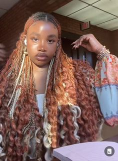 Black Braids With Ginger Highlights, Ginger Braids With Blonde Highlights, Copper And Blonde Braids Black Women, Ginger And Blonde Peekaboo Braids, Braids Colour Combination For Dark Skin, Blond And Red Braids, Ginger And Blonde Goddess Braids, Different Colour Braids, Ginger And Blonde Hair Braids