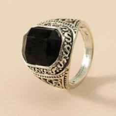 Black Gemstone Silver Statement Ring Zinc Alloy Diameter .7" Nwt, New With Tags Smoke Free Home Offers Welcome Ships Same/Next Day Silver And Black Rings, Rings Grunge, Grunge Ring, Thick Band Ring, Gemstone Decor, Vintage Art Deco Rings, Costume Rings, Classic Wedding Rings, Jewelry Black