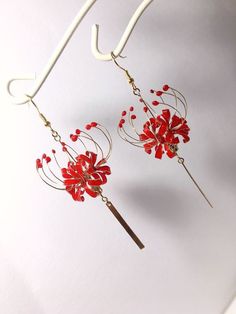 Red Spider Lily, Fancy Jewelry, Fantasy Fashion, Diy Accessories, Ear Jewelry, Cute Earrings