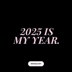 2025 Is My Year Vision Board, 2025 Is My Year Quotes, New Year Vision Board Aesthetic, Vision Board 2025 Aesthetic, Vision Board College, Vision Board Cover, 2025 Vision Board Aesthetic, Studying Vision Board, Glow Up Vision Board