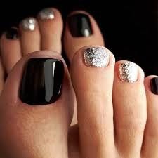 Pedicure Designs Toenails, Unghie Sfumate, Pedicure Colors, Toe Nail Color, Cute Toe Nails, Pedicure Designs, Black Nail Designs, Super Nails, Toe Nail Designs