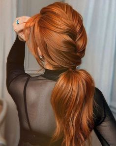 Red Hair Ponytail, Light Auburn Hair, Evening Hairstyles, Peinados Fáciles Para Cabello Corto, Back To School Hairstyles, Auburn Hair, Hair Photo, Wedding Hair And Makeup, Ginger Hair