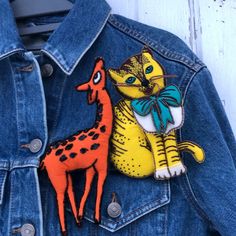 This Is A Gucci Denim Jacket In A Unisex Size 40 Or A Small. It Has A Perfect Fit And Great Detailing With Cat And Deer Puff Pins. These Pins Remain In The Original Placement By Gucci, This Jacket Is New With Tags And In Pristine Condition. Please Note The Jacket Will Arrive With These Two Pins: The Cat And Deer. The Stock Photos Are Same Jacket Different Pin Arrangement. Vintage Gucci Long Sleeve Outerwear, Blue Gucci Outerwear For Spring, Gucci Blue Outerwear For Spring, Gucci Blue Spring Outerwear, Casual Blue Gucci Outerwear, Gucci Jean Jacket, Gucci Denim Jacket, Cowgirl Mermaid, Gucci Ghost