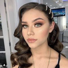 Show Makeup, Bride Makeup, Glam Makeup, Bride Hairstyles, Prom Hair, Hair Looks, Bridal Makeup, Makeup Inspiration, Wedding Makeup