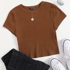 Shein Ribbed Crop Top Stretchy And Thick Material Rusty Orange/Brown Color Never Worn Aesthetic Shirts, Shirts For Teens, Crop Top Outfits, Cropped Tops, Women T Shirts, Really Cute Outfits, Girls Fashion Clothes, Teenage Fashion Outfits, Teen Fashion Outfits