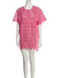 Ermanno Scervino Shift DressPinkLace PatternShort Sleeve with Crew NeckConcealed Zip Closure at BackSize not listed, estimated from measurements.Fit:Dresses by Ermanno Scervino typically fit true to size. Ermanno Scervino 2022, Ermanno Scervino Checked Jeans Women, Zimmermann Dress, Ermanno Scervino, Lace Pattern, Outerwear Sweater, Hoodie Dress, Casual Jeans, Shirt Accessories